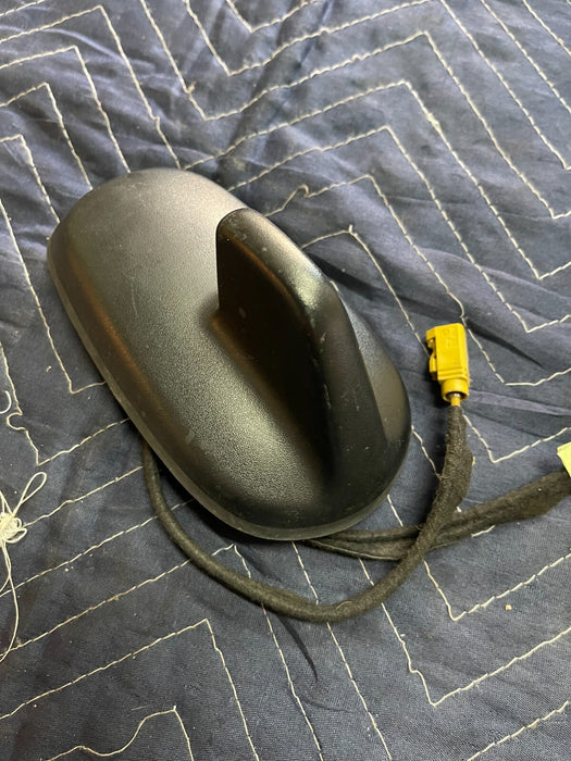 2017 DODGE RAM 3500 LARAMIE BLACK SHARK FIN ANTENNA OEM