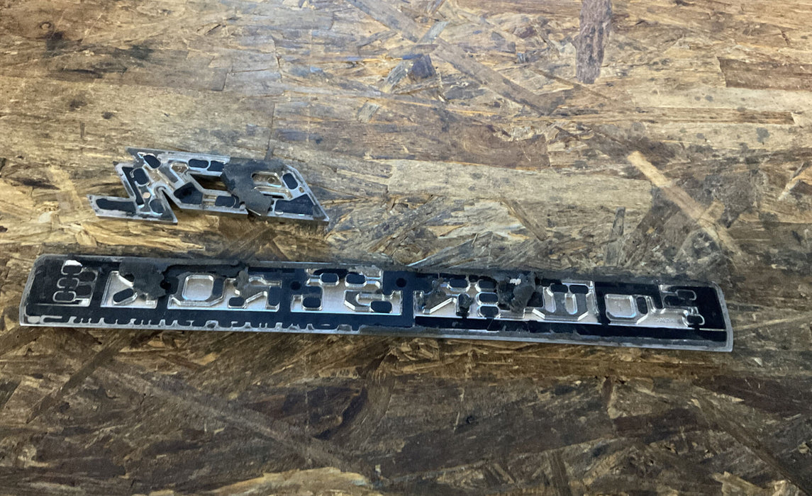 2017-2020 FORD F250 F350 F450 6.7L POWER STROKE TURBO DIESEL EMBLEM OEM