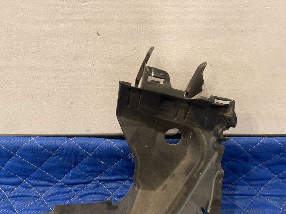 2017 MERCEDES-BENZ C63 AMG CONV RADIATOR SUPPORT AIR DUCT OEM A 205 505 36 30