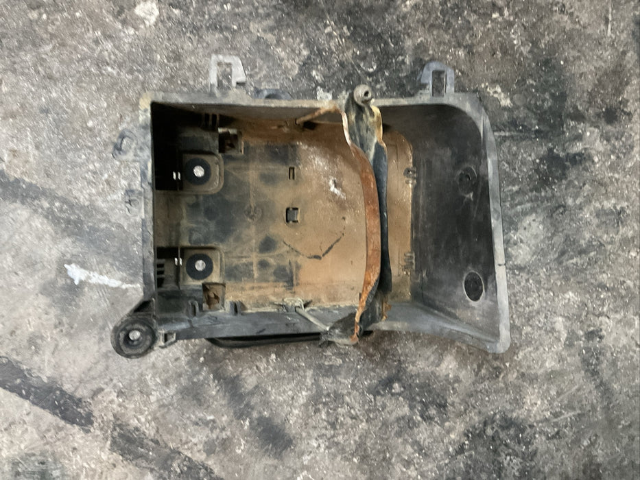 2017 2018 2019 FORD F250 F350 F450 BATTERY TRAY HOLDER OEM