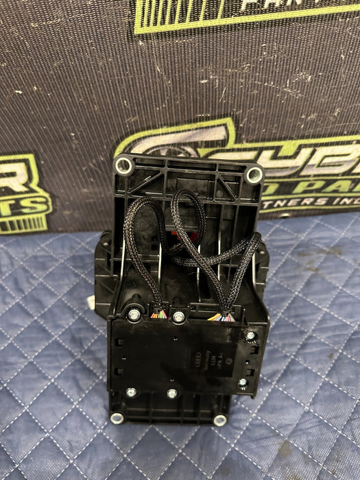 2014 AUDI R8 V10 AUTOMATIC TRANSMISSION GEAR SHIFTER ASSEMBLY OEM 420 713 041 E