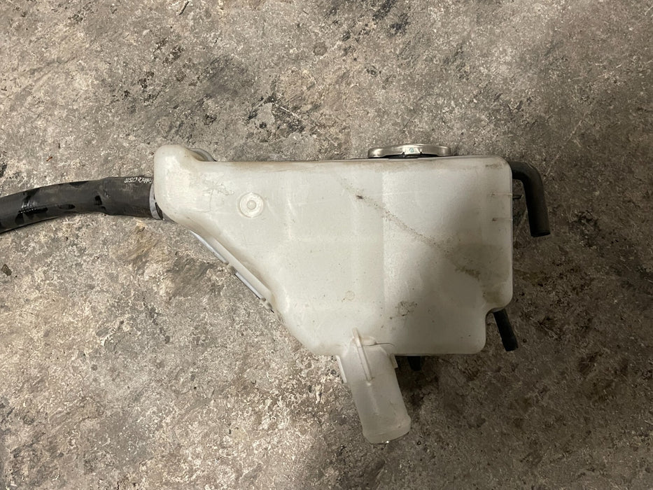 2017-2019 FORD F250 F350 F450 6.7L DIESEL INTERCOOLER COOLANT RESEVOIR TANK OEM