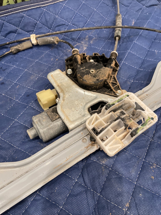 2017-2019 FORD F250 F350 CREW CAB FRONT RIGHT DOOR WINDOW MOTOR REGULATOR OEM