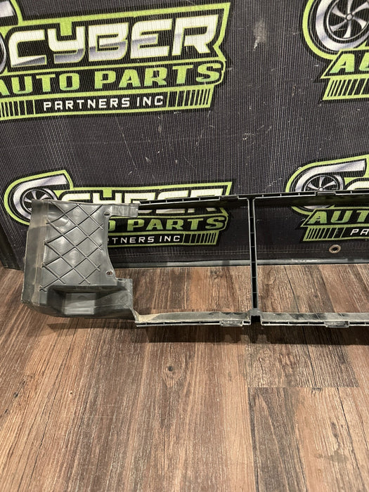 2017-18 AUDI R8 AIR DUCT PANEL OEM 4S0121139