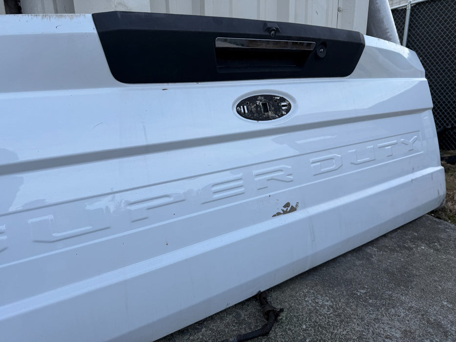 2020 2021 2022 FORD F250 F350 F450 LARIAT TAILGATE OXFORD WHITE OEM *DAMAGE*