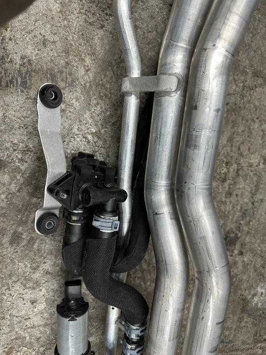 2014 AUDI R8 OEM UNDERBODY CENTER COOLANT PIPE LINE HOSE TUBE 420 121 050 B