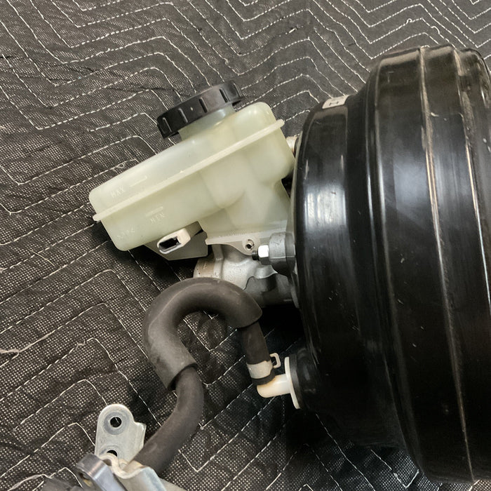 2009-2019 NISSAN 370Z  OEM BRAKE BOOSTER W/ SENSOR