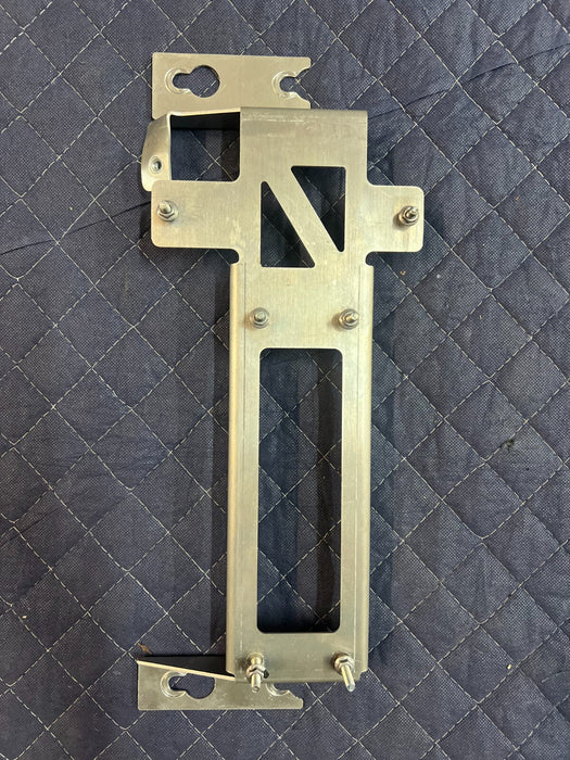 2015 MERCEDES-BENZ C63S AMG KEYLESS ENTRY MODULE BRACKET MOUNT 2055452240