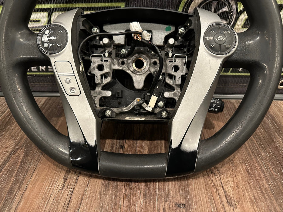 2014 TOYOTA PRIUS V BLACK LEATHER STEERING WHEEL OEM *WEAR* (READ DESCRIPTION)