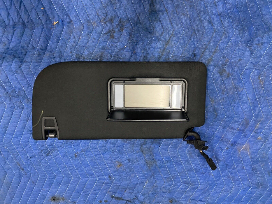 2017 2019 2018 FORD F250 F350 F450 PLATINUM LEFT DRIVER BLACK SUN VISOR OEM