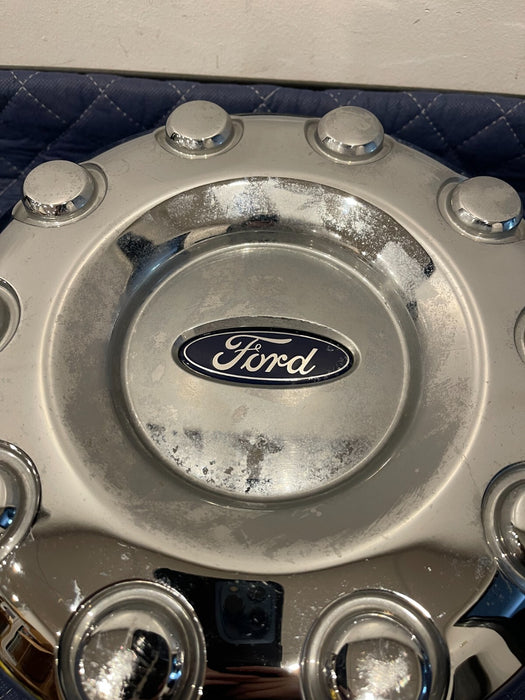 2017-2019 FORD F250 F350 REAR WHEEL CHROME CENTER CAP OEM
