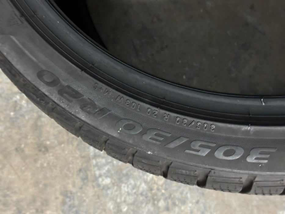 PIRELLI WINTER SOTTOZERO 3 TIRES SET (4) 245/30R20 90W 305/30R20 (MFR DATE 4716)