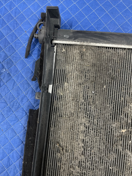 2014 Toyota Prius V Front Radiator Assembly OEM 422134-7780~READ DESCRIPTION~