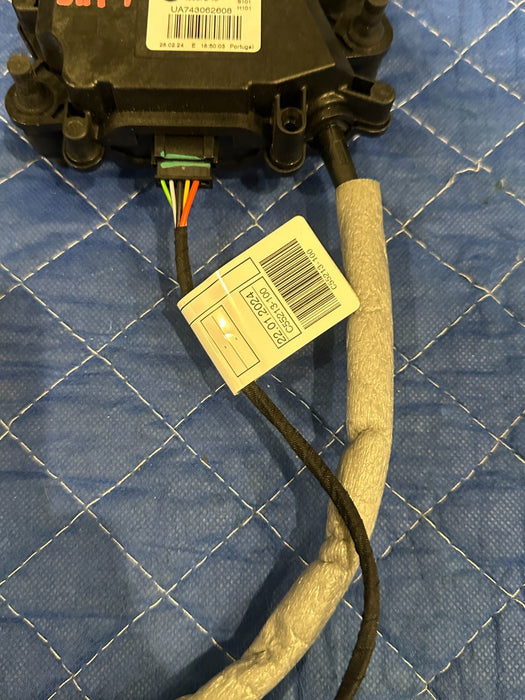 2024 BMW M3 M4 G80 G82 TRUNK LATCH LOCK ACTUATOR OEM