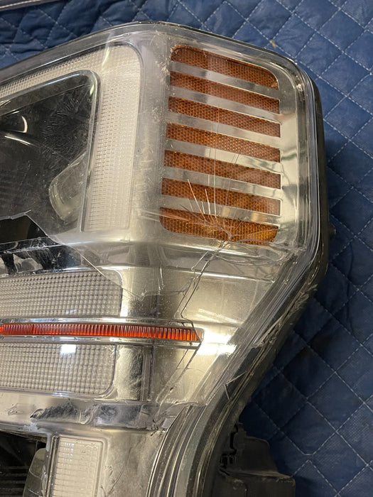 2020-2022 FORD F250 F350 F450 DRIVER LED HEADLIGHT W NO MODULE OEM *DAMAGED*