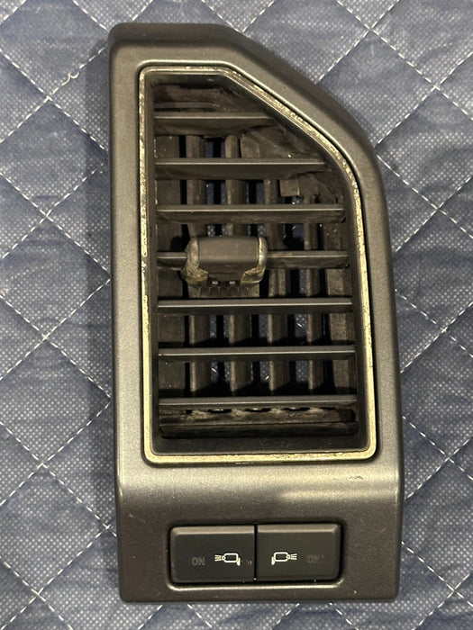 2020 FORD F250 F350 F450 XLT DASHBOARD DASH LEFT DRIVER AIR VENT OEM *WEAR*