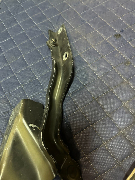 2016-2019 NISSAN TITAN XD LEFT RIGHT HOOD HINGE PAIR OEM