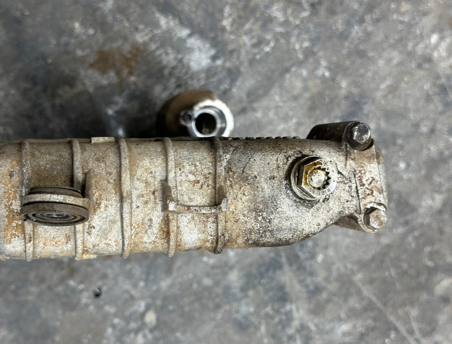 2012 2014 AUDI R8 ENGINE OIL COOLER 420 117 015 A ~BROKEN TAB~