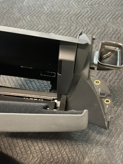 2017 AUDI R8 V10 PASSENGER SIDE GLOVE BOX ASSEMBLY *LEATHER DENTS*