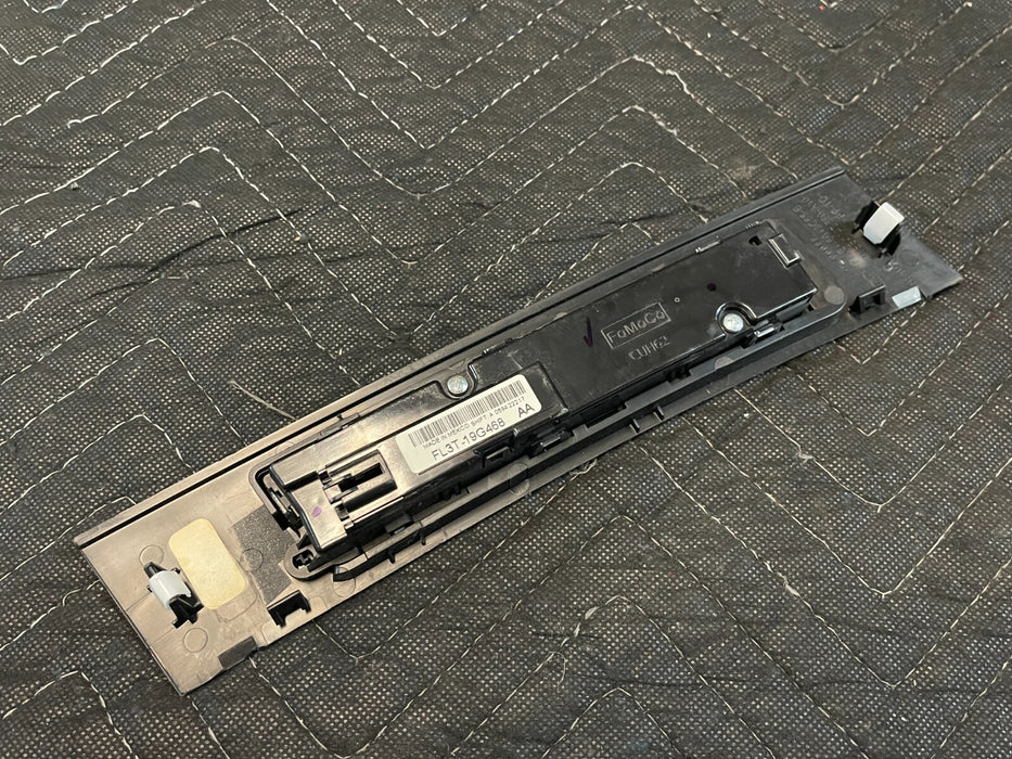 2017-2020 FORD F250 F350 EMERGENCY COLLISION ALERT LIGHT CONTROL MODULE
