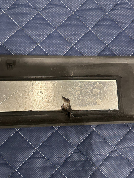 2014 AUDI R8 FRONT LEFT DRIVER ILLUMINATED KICK SCUFF SILL PLATE OEM *BURN*