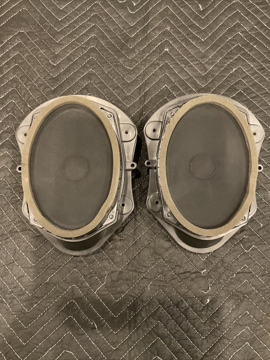 2015 DODGE CHALLENGER HELLCAT FRONT LEFT RIGHT DOOR SPEAKER PAIR OEM 8943004801C