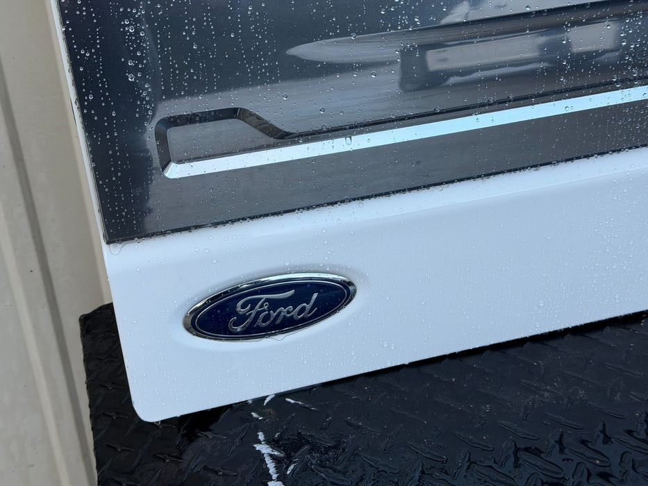 2023 2024 2025 FORD F250 F350 F450 PLATINUM TAILGATE ASSEMBLY STAR WHITE