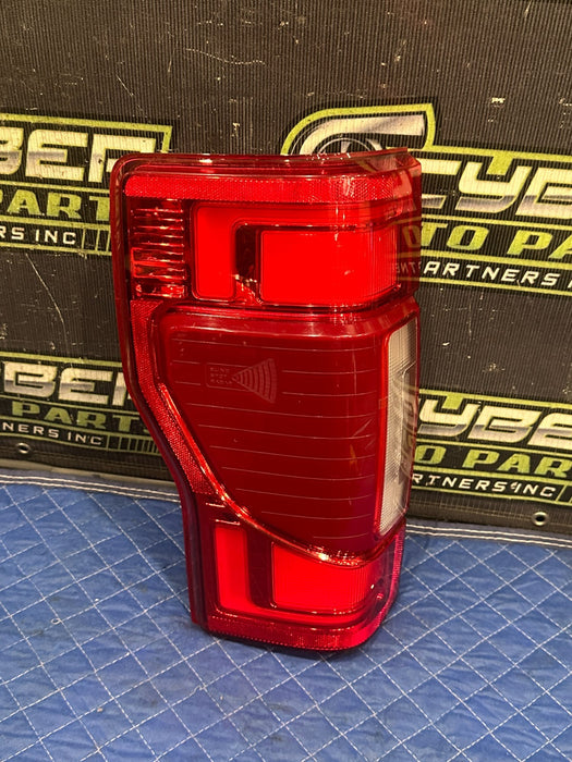2020-2022 FORD F350 F450 DRIVER LEFT LED TAIL LIGHT OEM *WEAR 5-9*