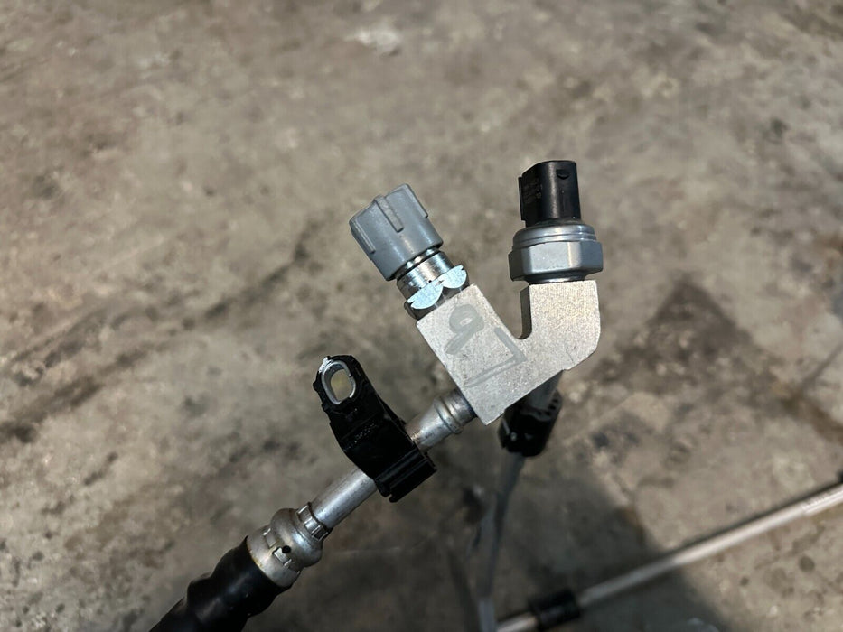 2020 BMW M4 F82 A/C REFRIGERANT LIQUID HOSE 64 53 9 364 649 64539364649