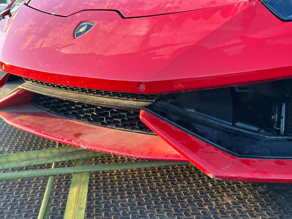 2015 2016 2017 2018 2019 LAMBORGHINI HURACAN LP 610 FRONT BUMPER COVER OEM RED