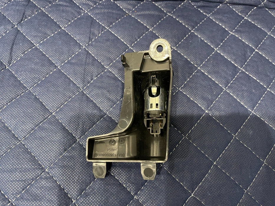 2019 MERCEDES-BENZ E63S AMG CAR CHARGER INSERT TRIM OEM 2136890800