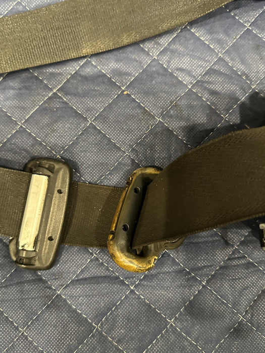 2017-2019 FORD F250 F350 F450 XLT FRONT LEFT DRIVER SEAT BELT SEATBELT OEM ~WEAR