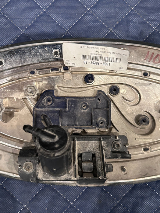 2020-2020 FORD F350 F450 FRONT GRILLE EMBLEM W CAMERA ASSEMBLY OEM