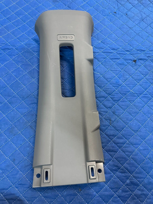 2017-2019 FORD F250 F350 LARIAT GRAY PASSENGER RIGHT UPPER B PILLAR OEM *SCUFFS