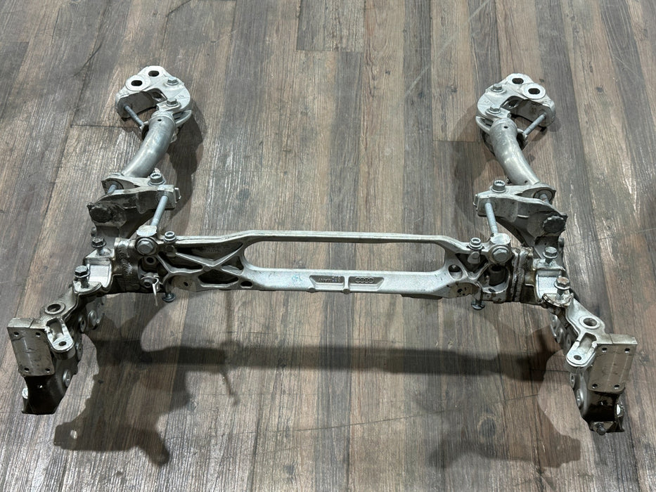 2018-2024 LAMBORGHINI URUS FRONT ENGINE SUBFRAME CROSSMEMBER OEM 4M0399315