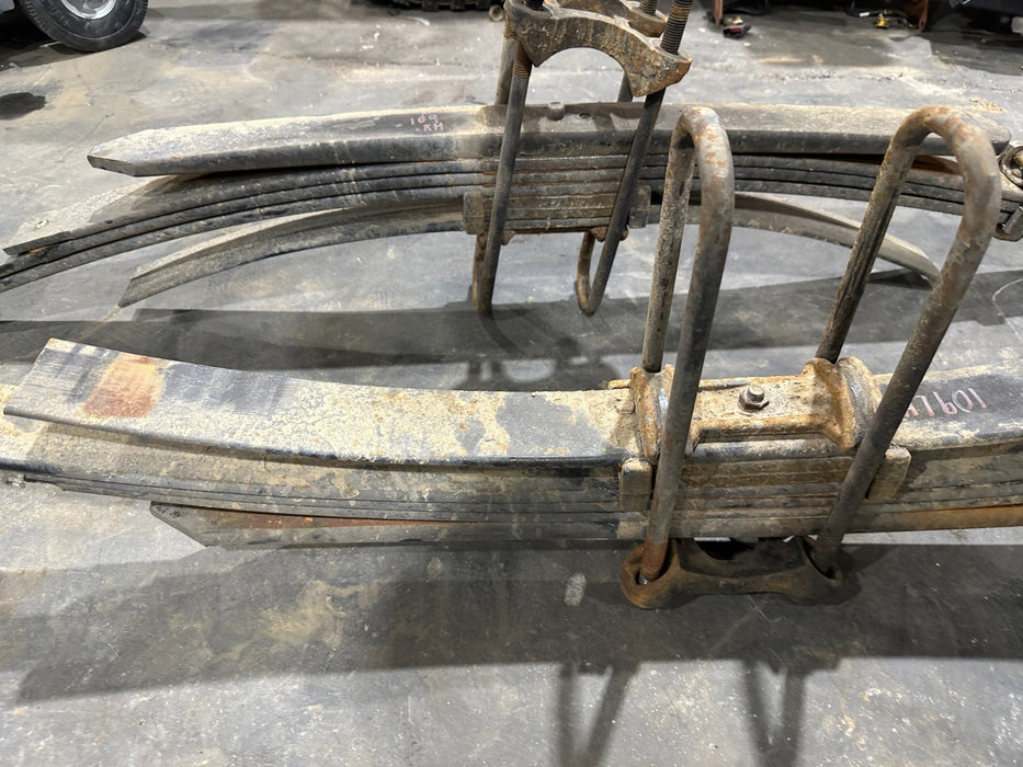 2017 FORD F350 REAR LEFT RIGHT LEAF SPRINGS  OEM HC3C5A975NH HC3C 5A975