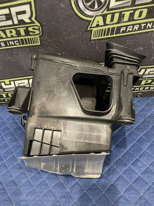 2017 AUDI R8 V10 OEM FACTORY GENUINE AIR INTAKE BOXES LH RH WITH CARBON LIDS OEM