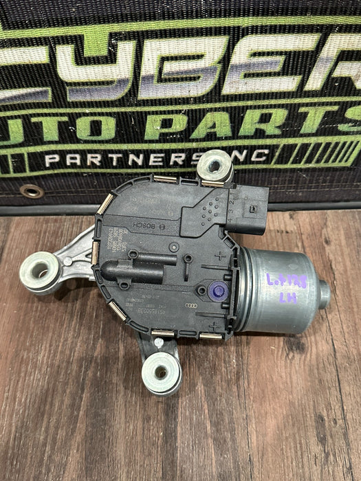 2017 AUDI R8 LEFT WINDSHIELD WIPER MOTOR OEM 4S1955023B