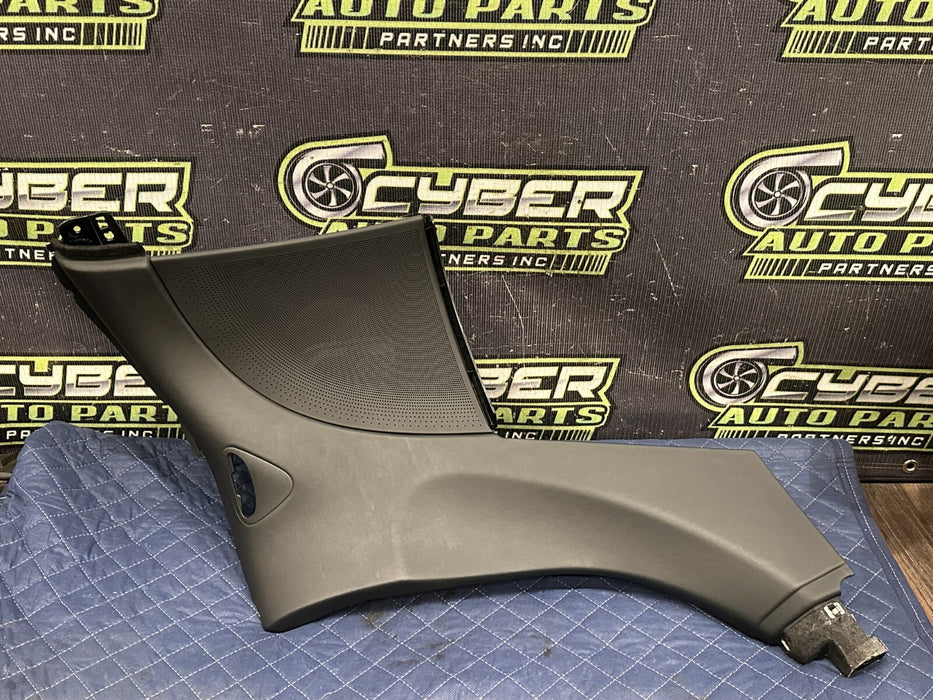 2014 AUDI R8 QUARTER TRIM PANEL LEFT DRIVER 423867035C 423 867 036 E OEM
