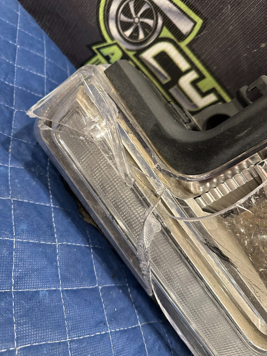 2017-2019 FORD F250 F350 F450 DRIVER LEFT LED HEADLIGHT OEM ~DAMAGE CRACKED~