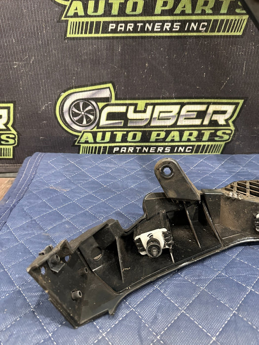 2014 AUDI R8 OEM REAR RIGHT LOWER QUARTER PANEL B PILLAR TRIM 420 853 190 B