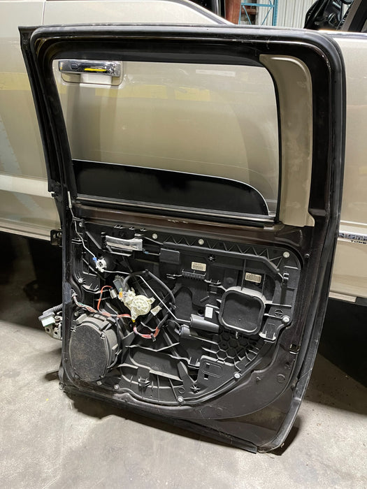2010-2018 DODGE RAM 1500 2500 3500 4500 5500 REAR RIGHT PASSENGER DOOR OEM