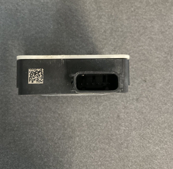 2019 MERCEDES-BENZ E63S E63 AMG W213 REAR RIGHT BLIND SPOT RADAR SENSOR OEM