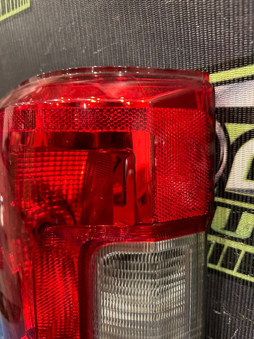 2017 2018 2019 FORD F250 F350 F450 DRIVER LEFT HALOGEN TAIL LIGHT OEM MINT