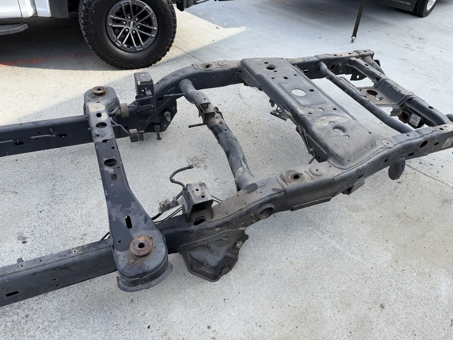 *NICE* 2015 RAM 2500 DIESEL 4X4 MEGA CAB FRAME 160" WB 68247768AA 2014-2018