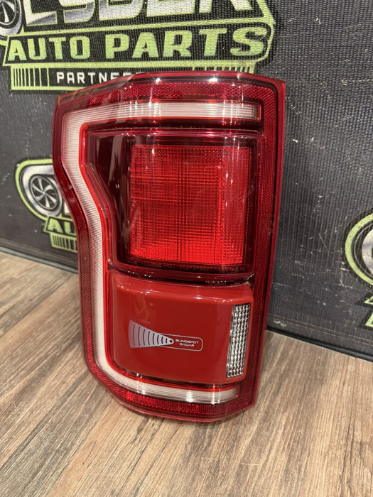 2019 FORD F150 RAPTOR DRIVER LEFT LED TAIL LIGHT OEM *MINOR SCUFFS #5*