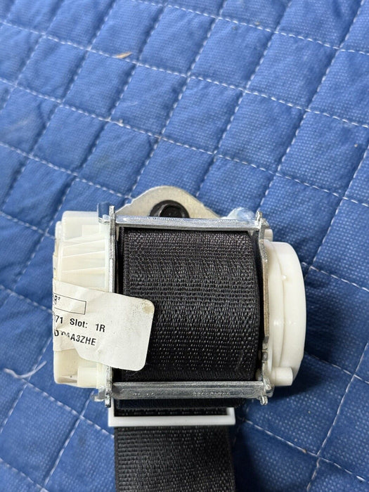 2017-2020 FORD F250 F350 F450 REAR PLATINUM BLACK RIGHT PASSENGER SEATBELT OEM