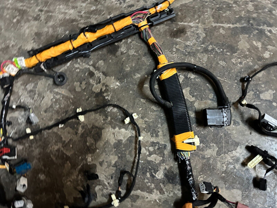 2019 FORD F350 LIMITED DIESEL INTERIOR CAB FLOOR HARNESS KC3T 14A005 FDD ~CUT!!~