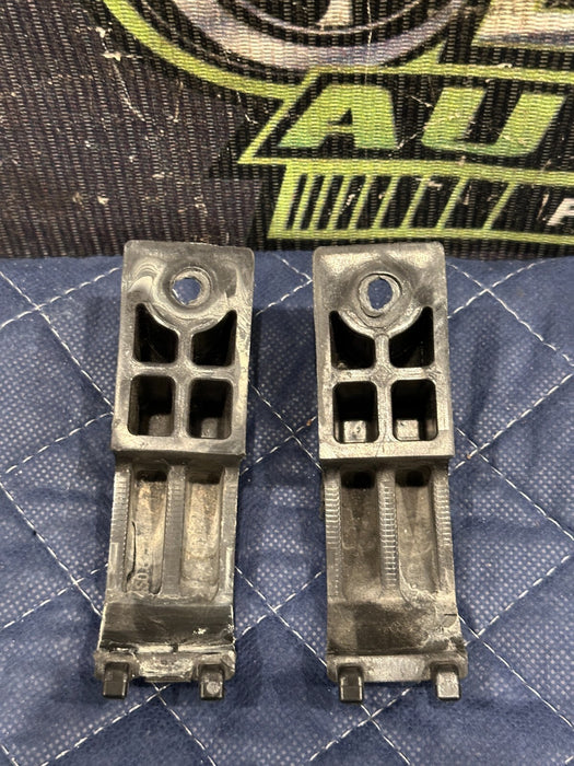 2021 AUDI R8 LEFT RIGHT UNDERRUN BRACKETS PAIR 4S0 825 841