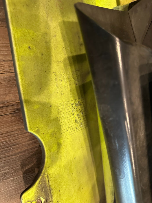 2023 LAMBORGHINI HURACAN TECNICA SIDE SKIRT ROCKER PANEL MOULDING DRIVER OEM